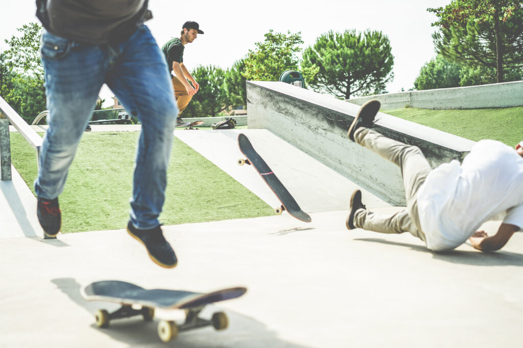 Multiple skateboarding accidents send skaters to the ground