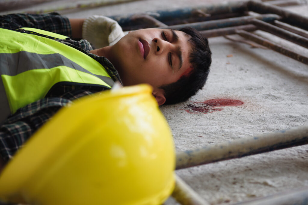 head injuries are common at construction sites